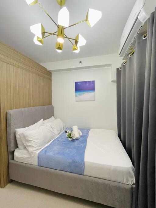 Ocean Room 677 Shore 2 Tower 3 Moa Complex, Pasay City Манила Экстерьер фото